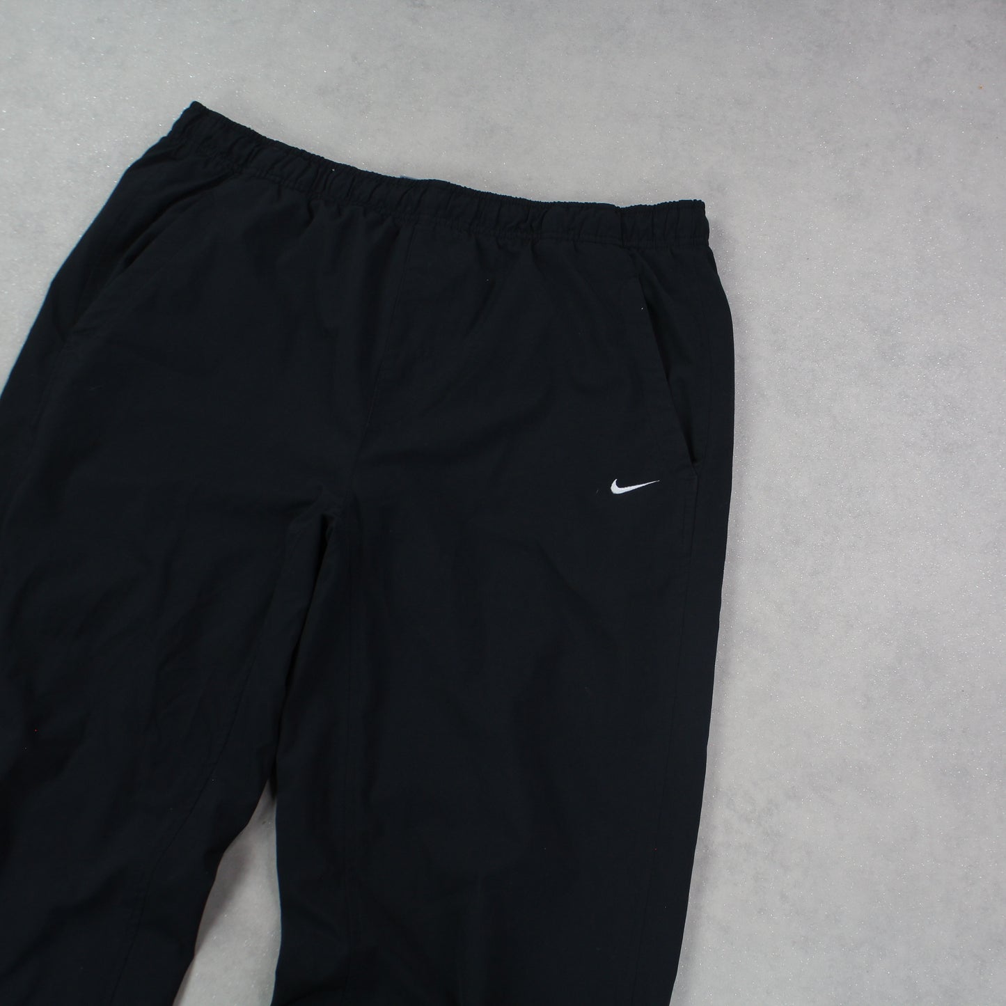 SUPER RARE 00s Nike Trackpants Black - (L)