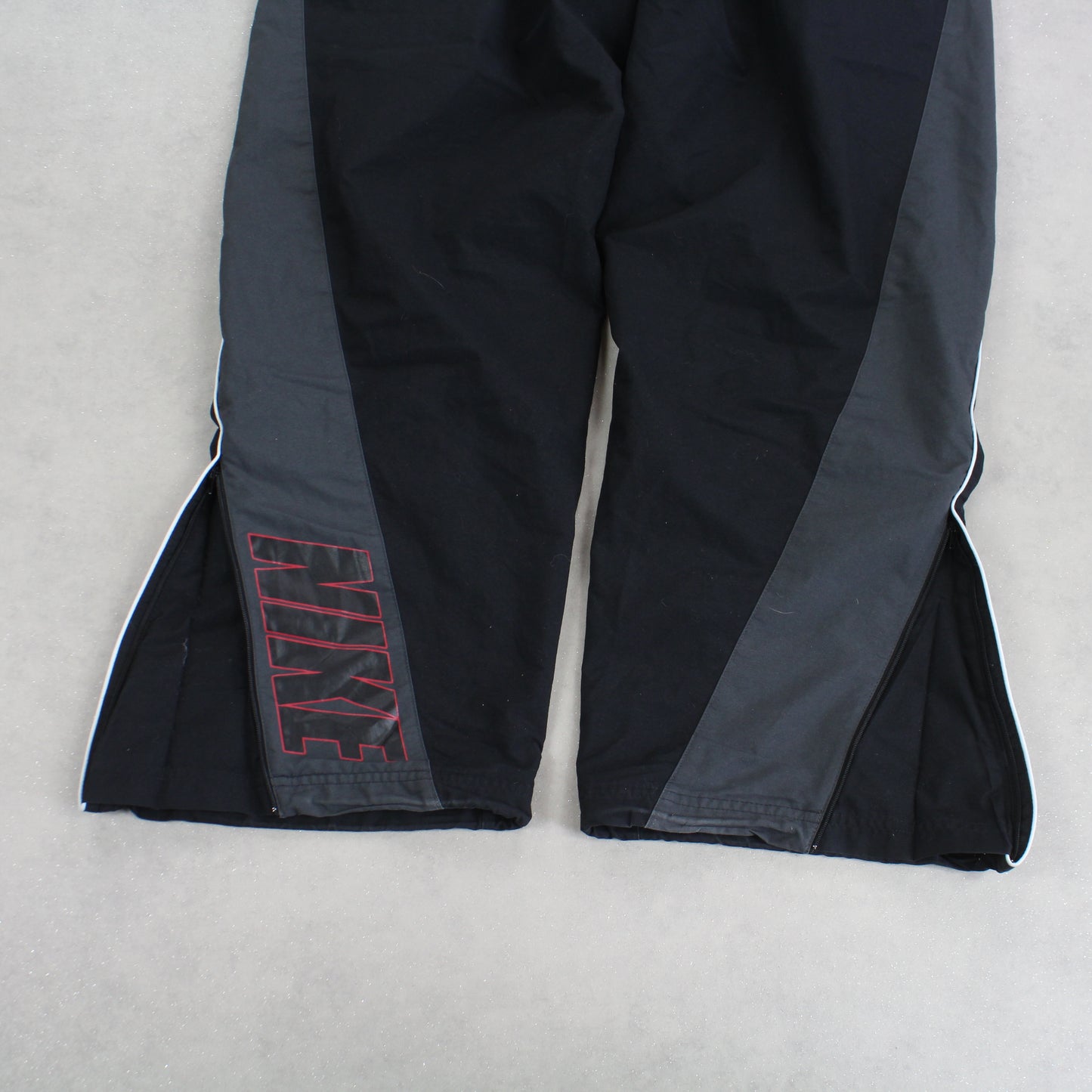 SUPER RARE Vintage 1990s Nike Trackpants Black - (L)