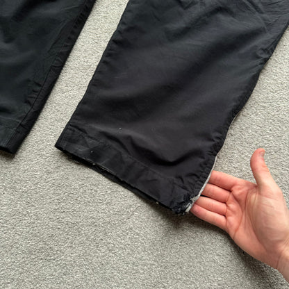 SUPER RARE 2000s Nike Trackpants Black - (L)