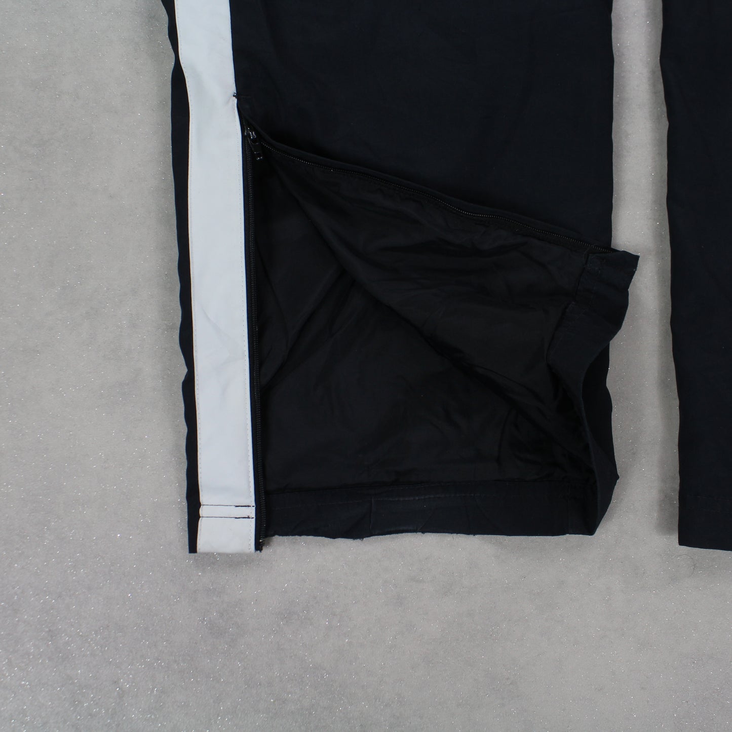 RARE 00s Baggy Nike Trackpants Black - (XL)