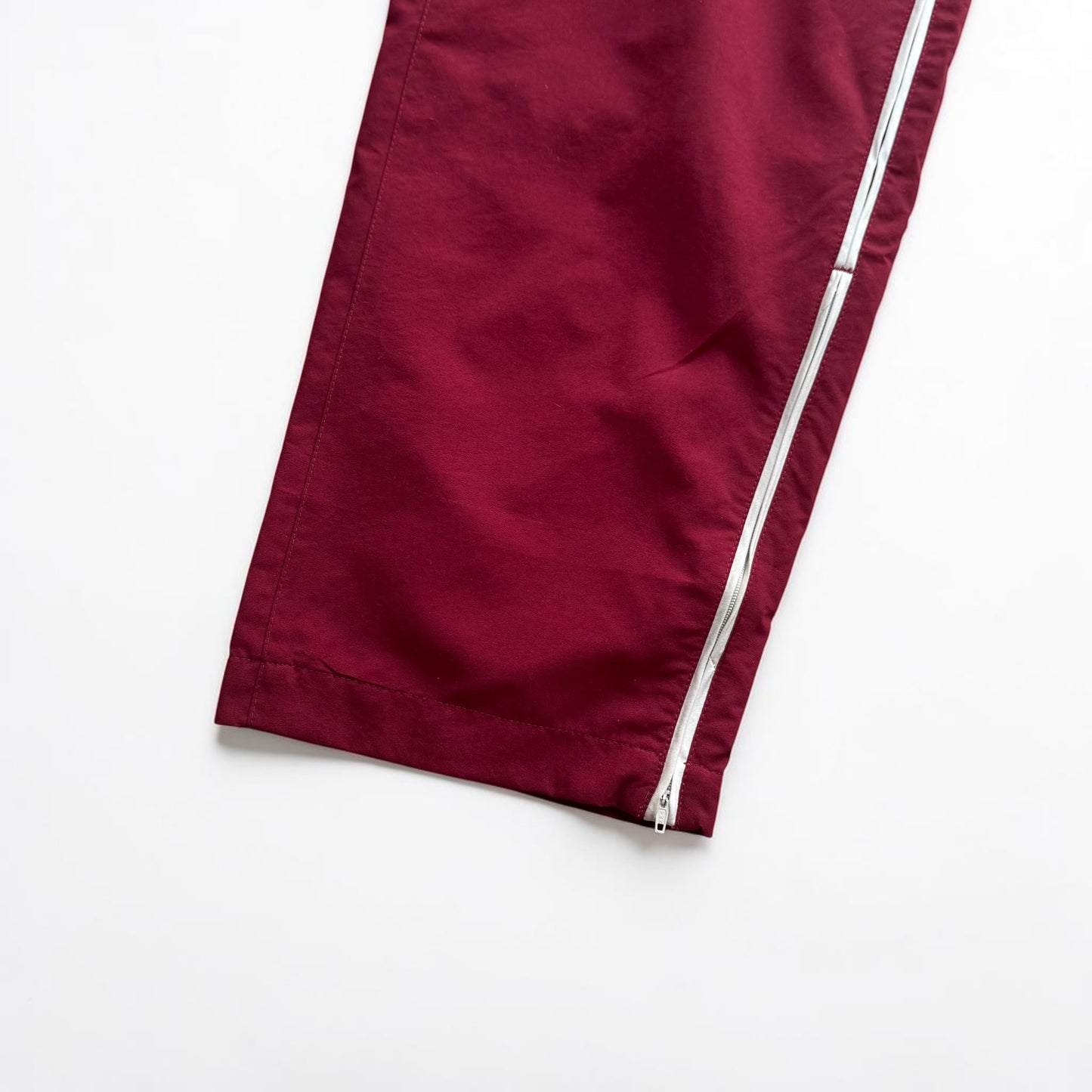 RARE 2000s Nike Trackpants Burgundy - (L)