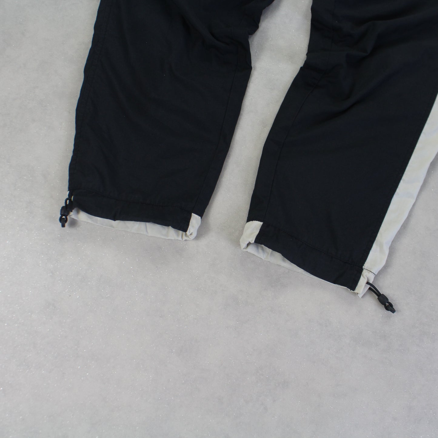 RARE 2000s Nike Trackpants Black - (L)