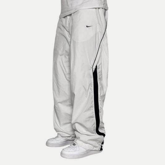 RARE 2000s Nike Trackpants White - (XL)
