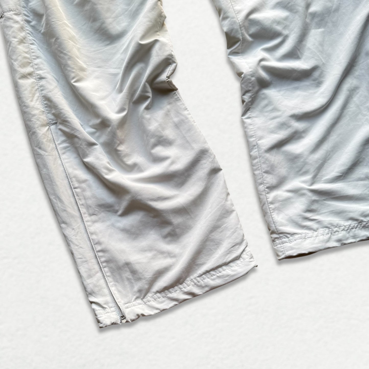 RARE 2000s Baggy Nike Trackpants White - (L)