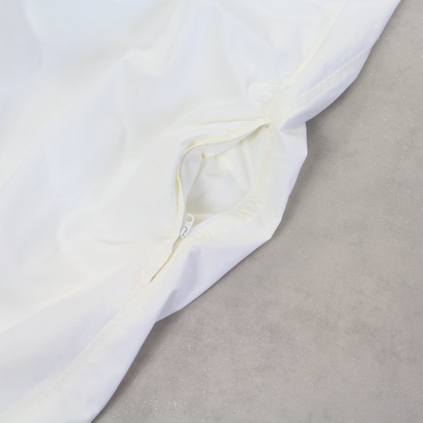 SUPER RARE 2000s Baggy Nike Trackpants White *PREMIUM* - (L)