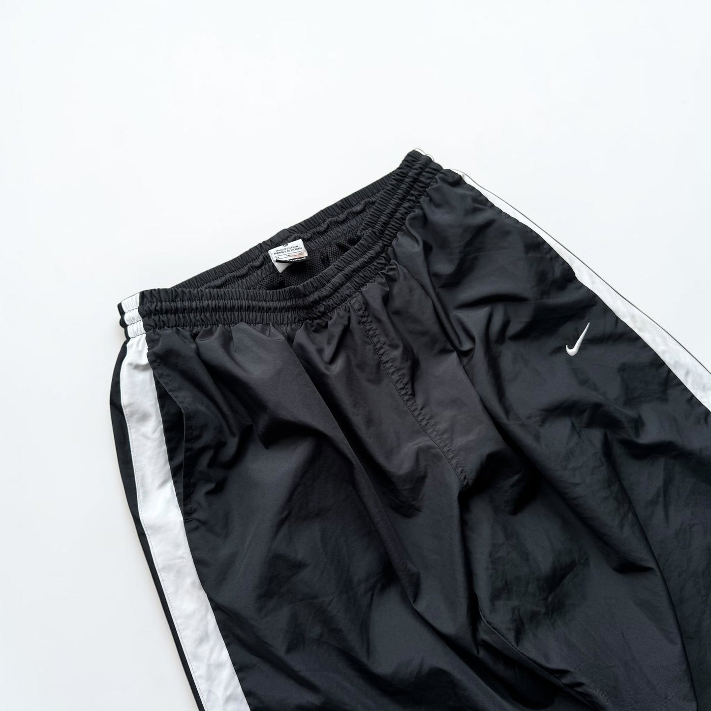 RARE 2000s Baggy Nike Trackpants Black - (L)