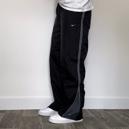 RARE 1990s Nike Trackpants Black - (M)