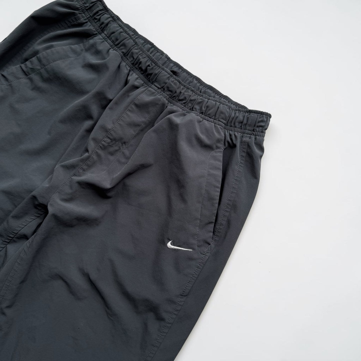 SUPER RARE 2000s Baggy Nike Trackpants Grey *PREMIUM* - (L)