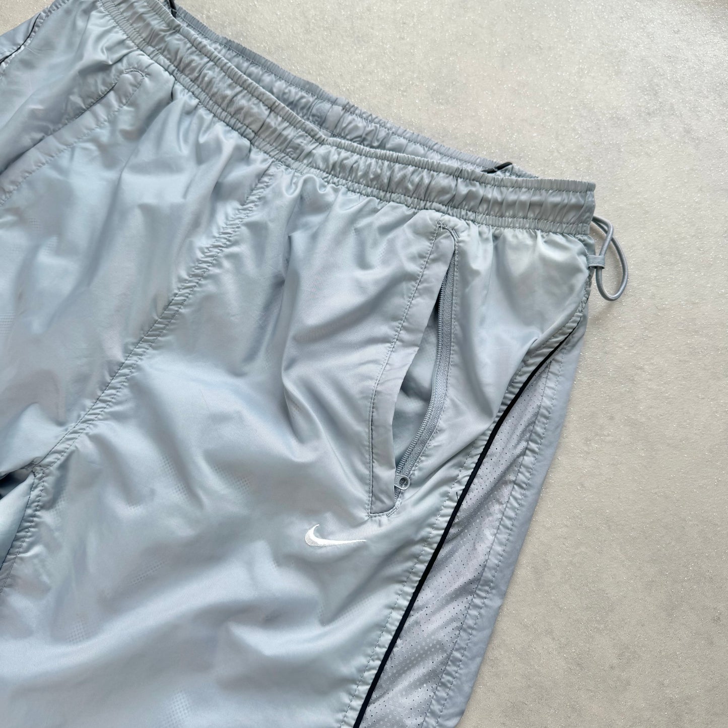 SUPER RARE 2000s Nike Trackpants Grey - (L)