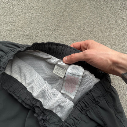 SUPER RARE 2000s Baggy Nike Trackpants Grey *PREMIUM* - (L)