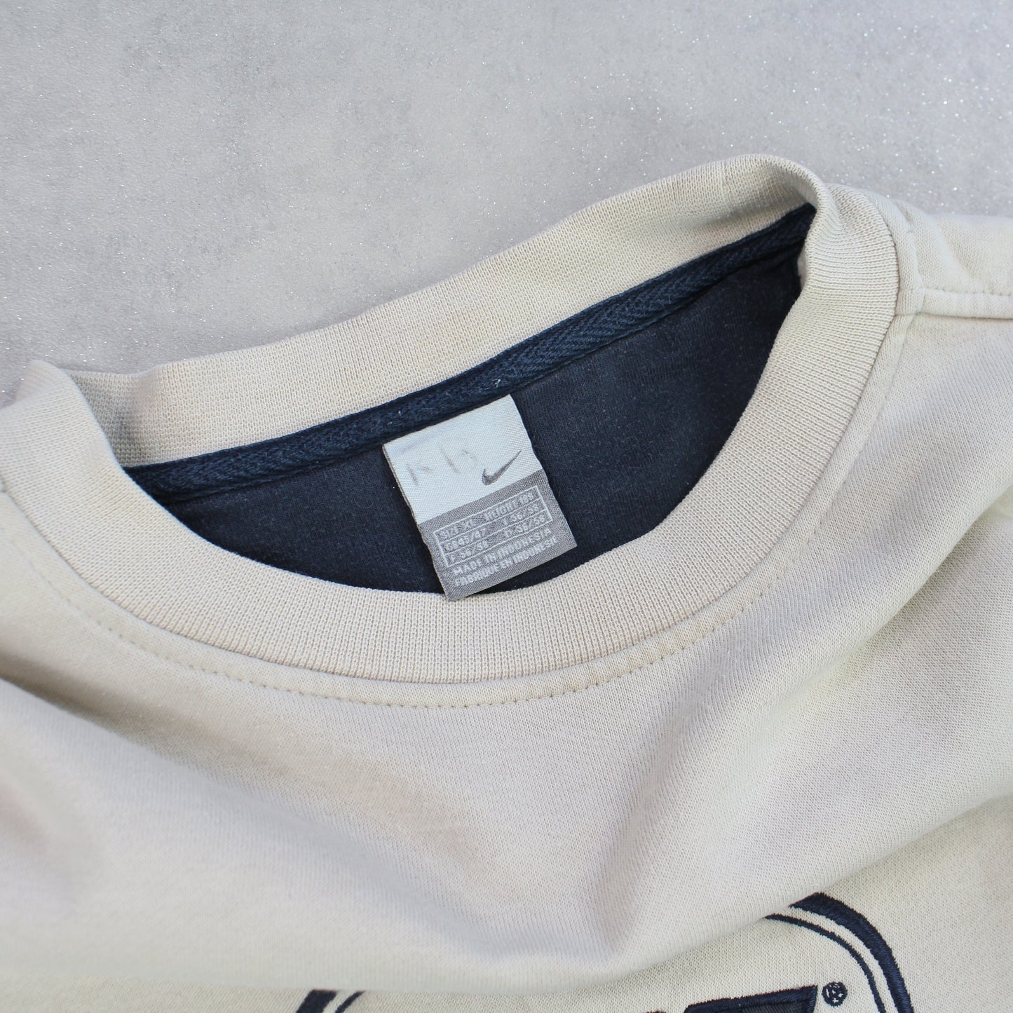 SUPER RARE 2000s Nike Sweatshirt Cream - (XL)