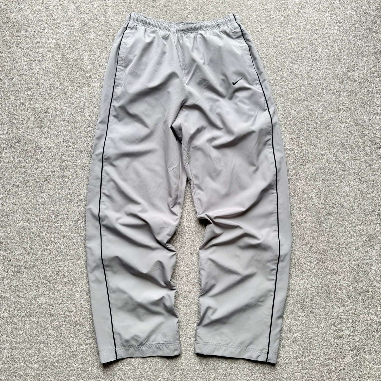 RARE 2000s Baggy Nike Trackpants Grey - (S)