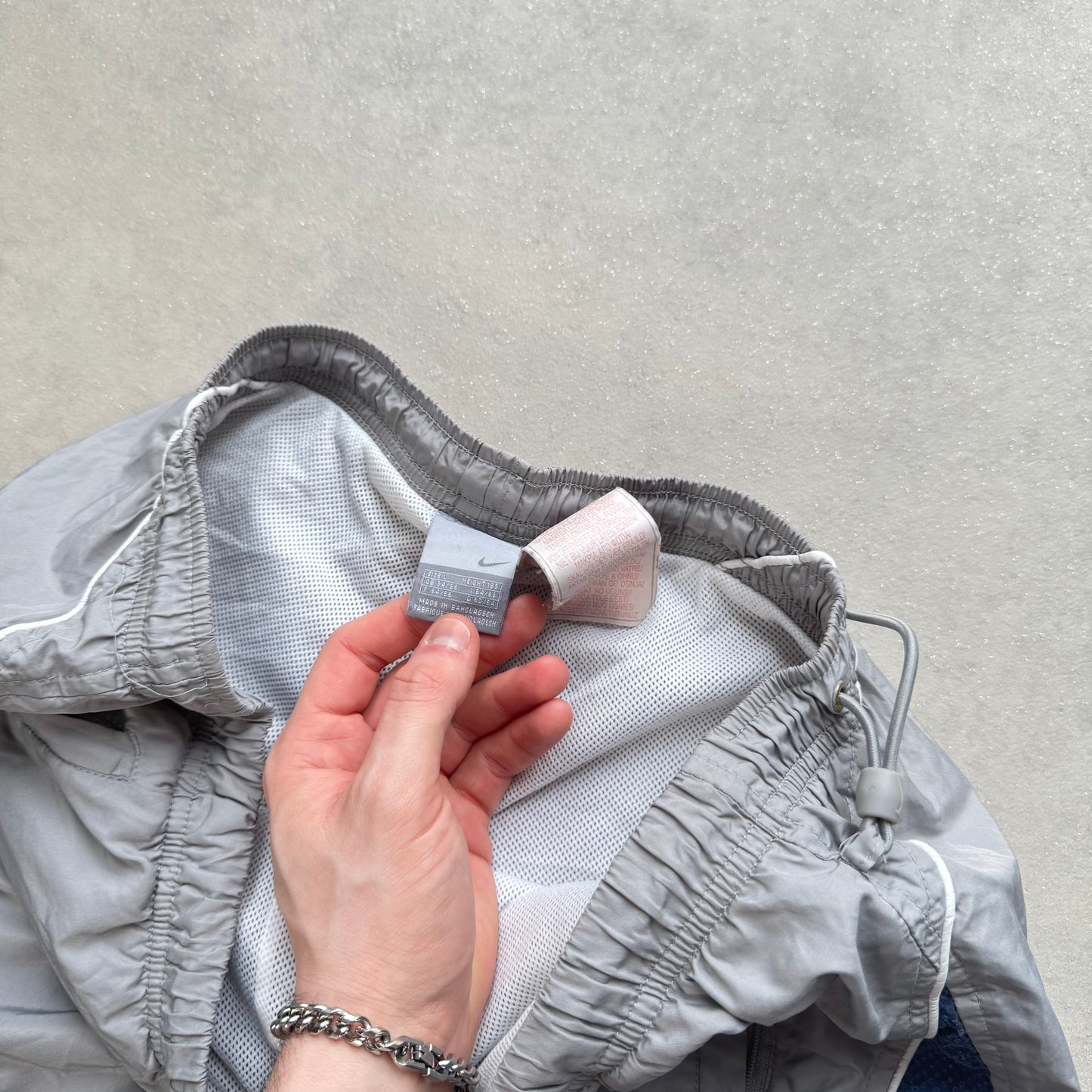 SUPER RARE 2000s Nike Trackpants Grey - (L)