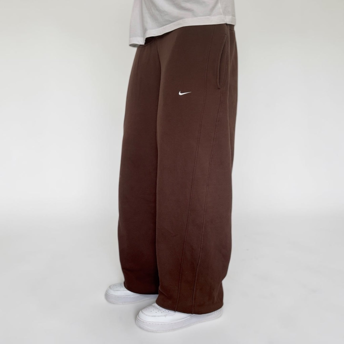 SUPER RARE 2000s Baggy Nike Joggers Brown *PREMIUM* - (XL)