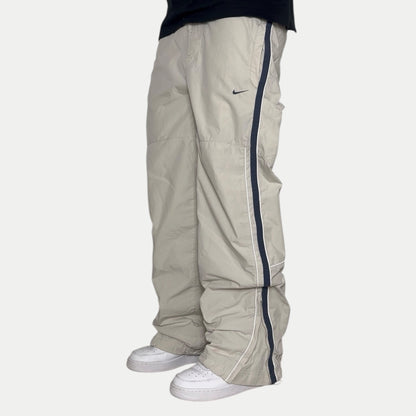 RARE 2000s Baggy Nike Trackpants Cream - (M)