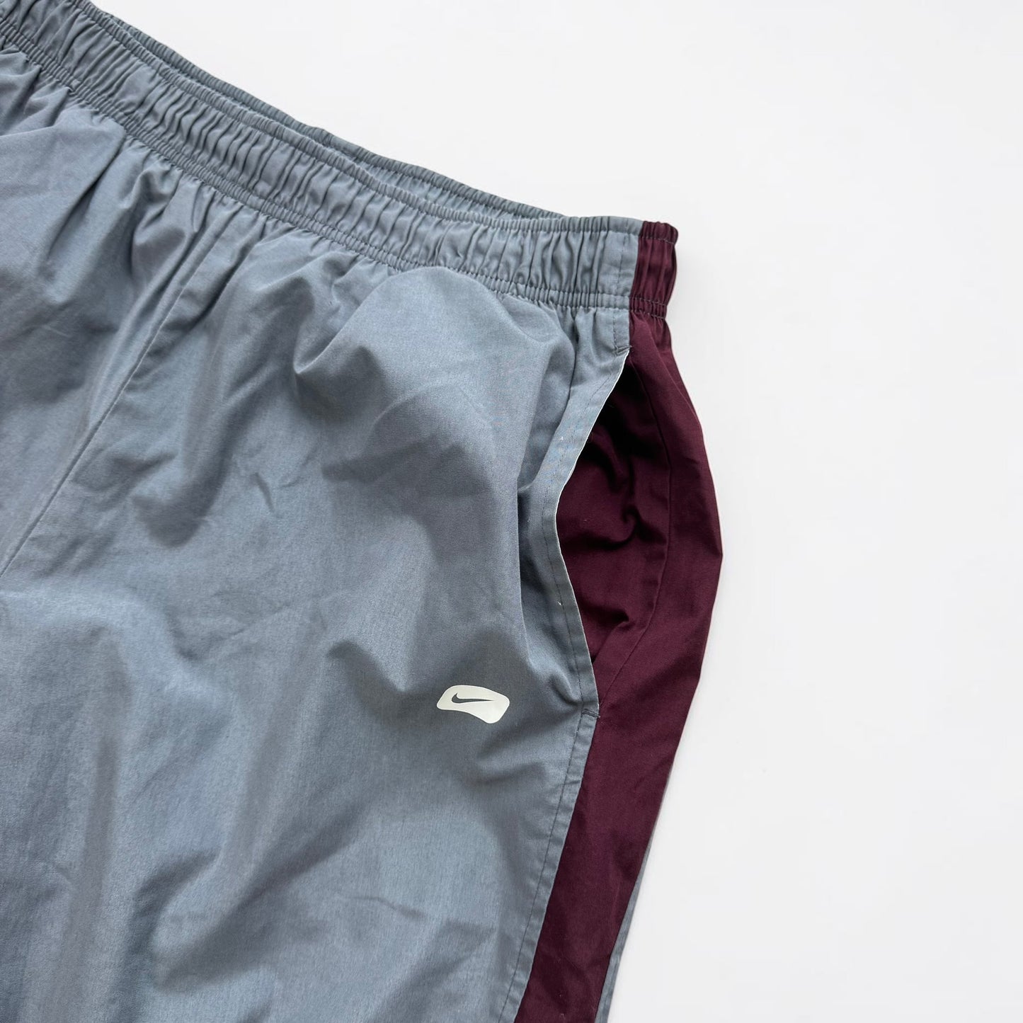 RARE 2000s Nike Trackpants Grey - (L)