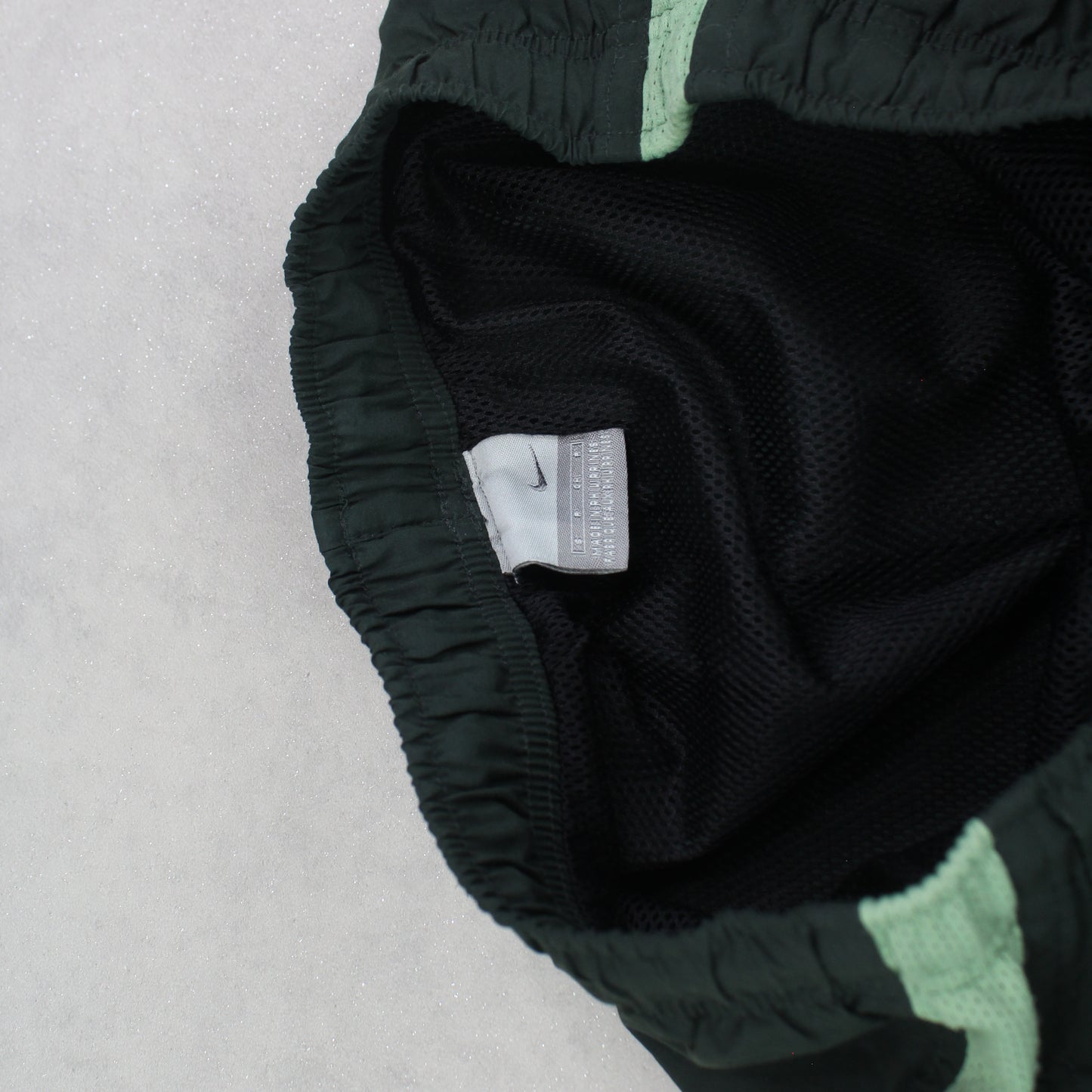 RARE 00s Nike Shorts Green - (S)