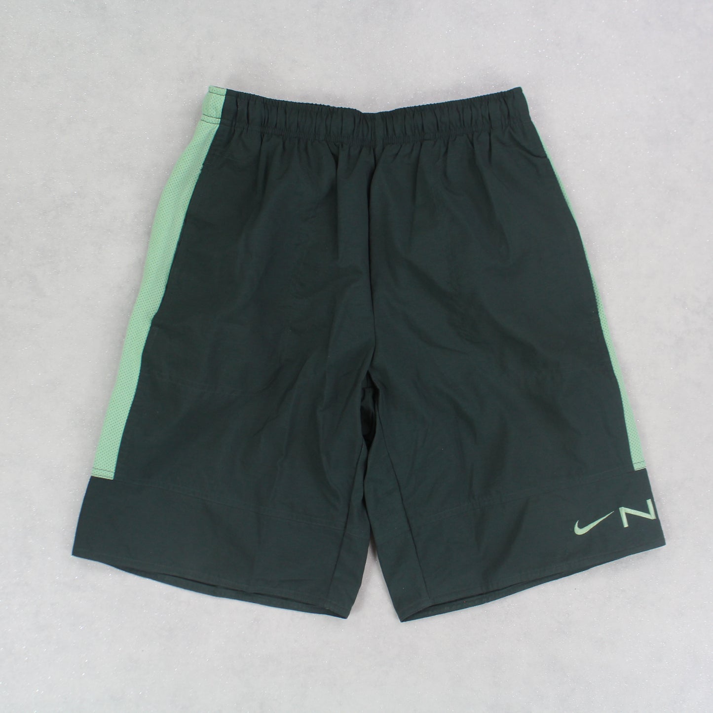 RARE 00s Nike Shorts Green - (S)