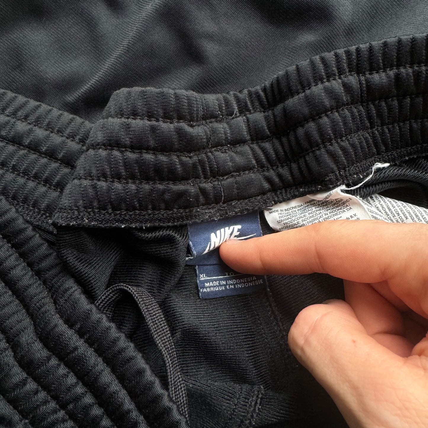 RARE Baggy Nike Trackpants Black - (L)