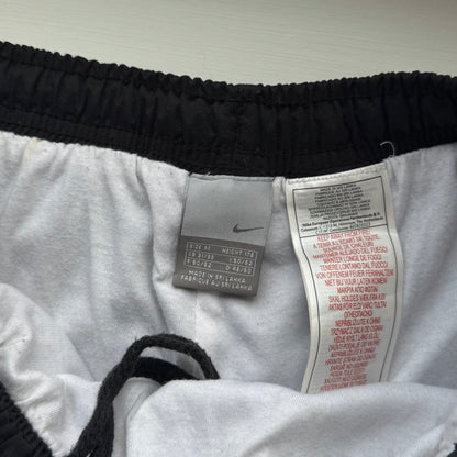 2000s Baggy Nike Trackpants Black - (M)