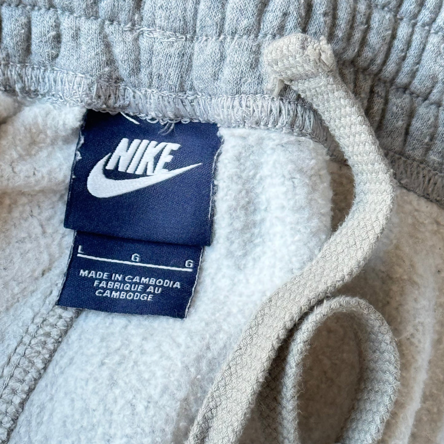 RARE Nike Joggers Grey - (L)