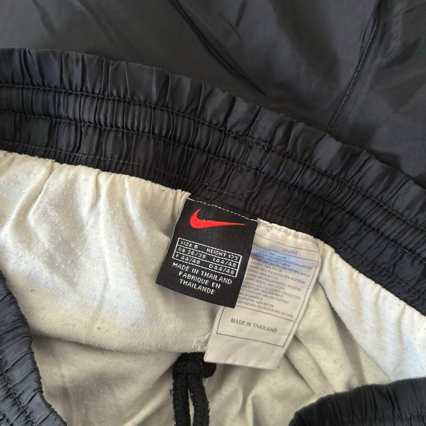 SUPER RARE 1990s Nike Trackpants Black - (S)