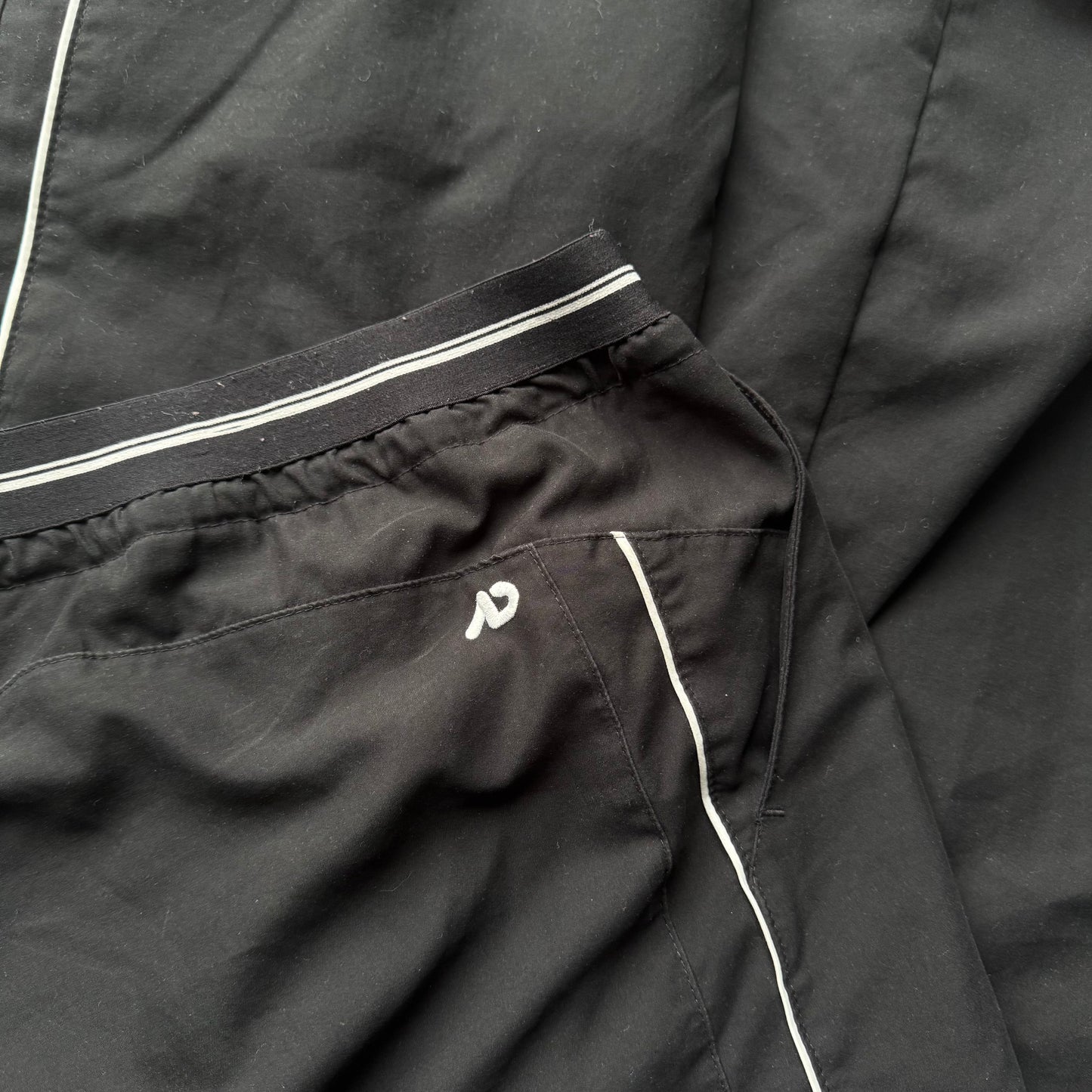 RARE 2000s Nike Trackpants Black - (S)