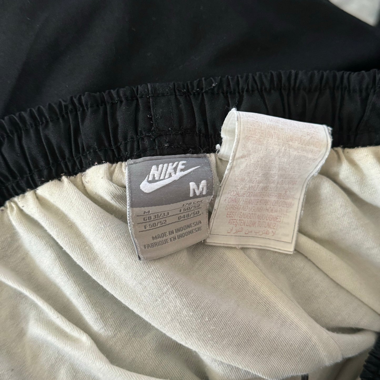 SUPER RARE 2000s Nike Trackpants Black - (M)