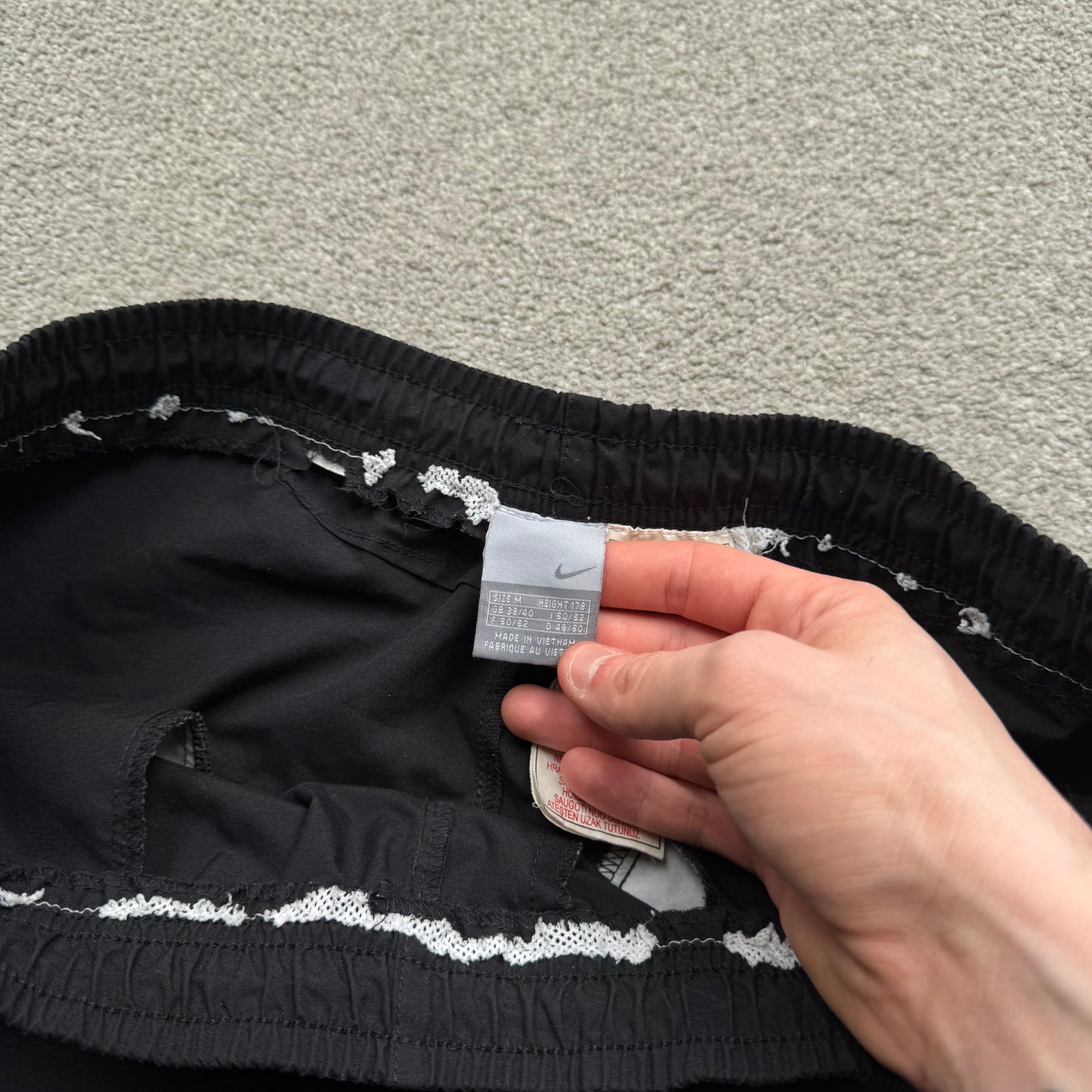 RARE 2000s Nike Trackpants Black - (M/L)