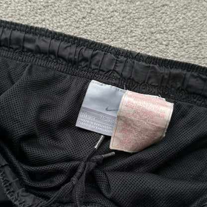 SUPER RARE 2000s Nike Trackpants Black - (S)