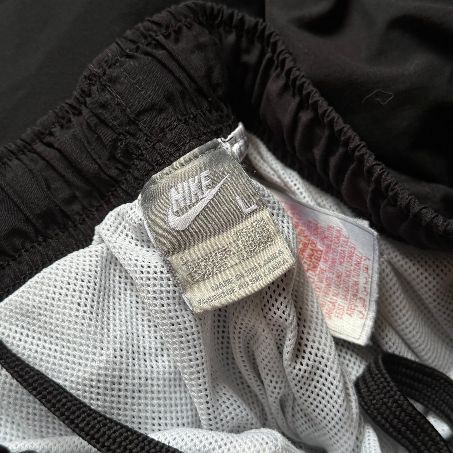 SUPER RARE 2000s Nike Trackpants Black - (M)