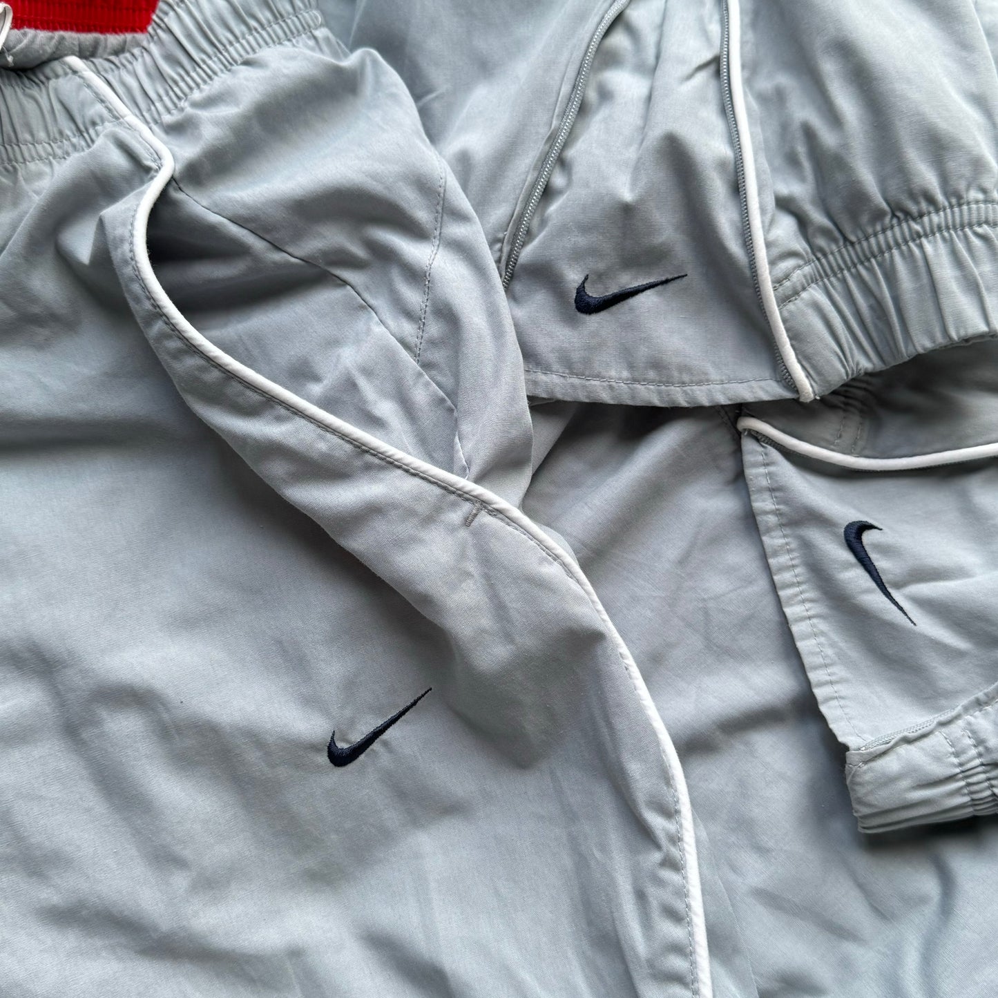 RARE 2000s Nike Trackpants Grey - (L)