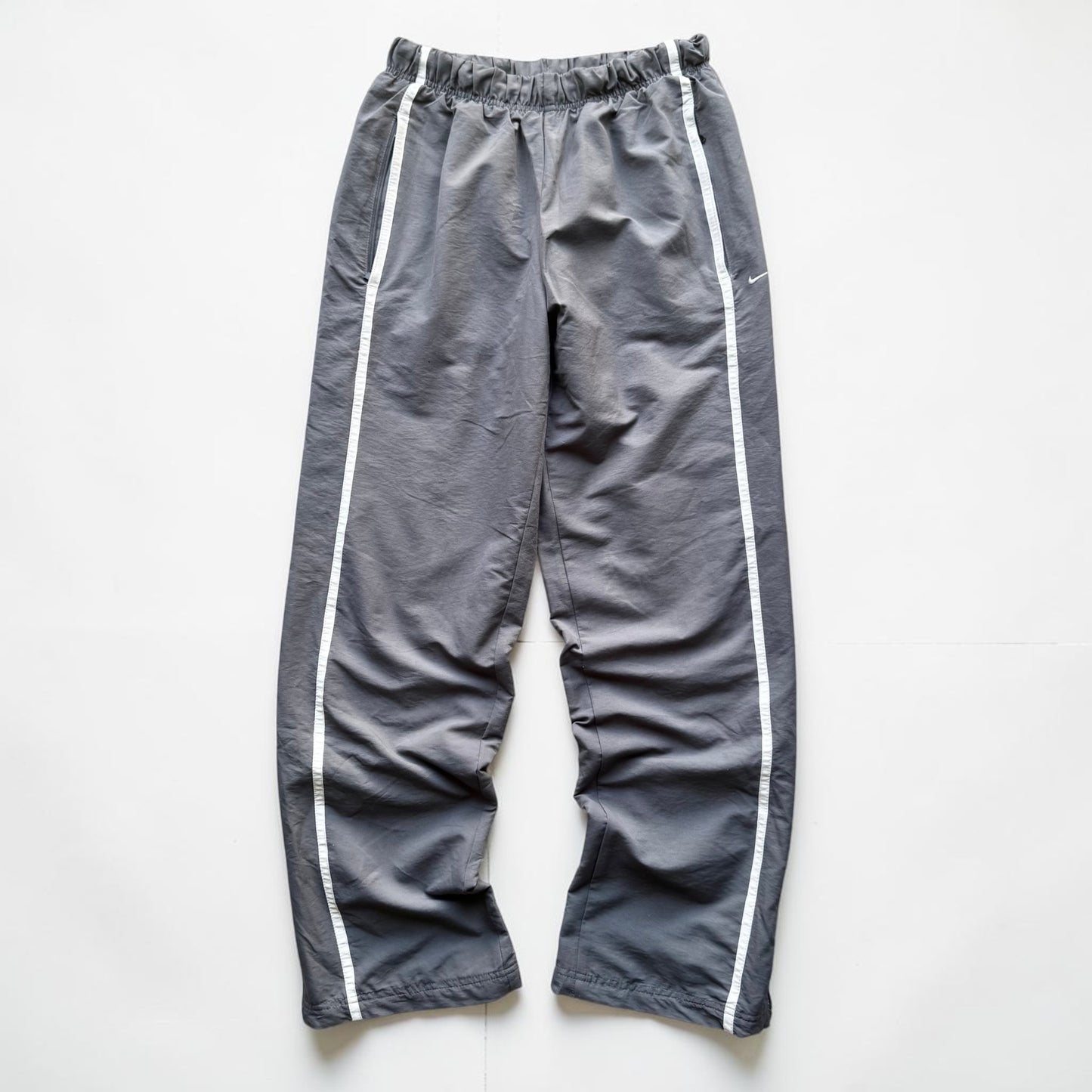 RARE 2000s Nike Trackpants Grey - (S)
