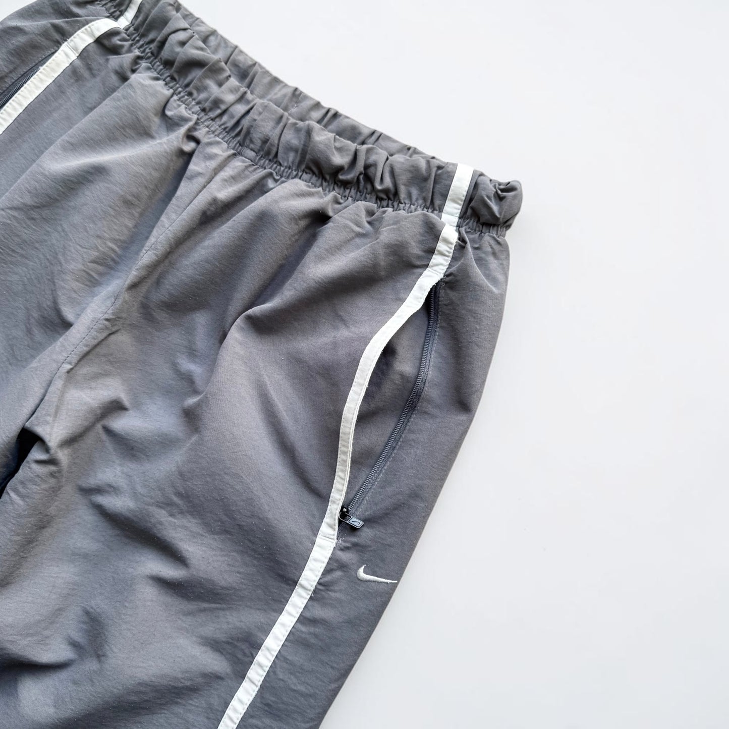 RARE 2000s Nike Trackpants Grey - (S)