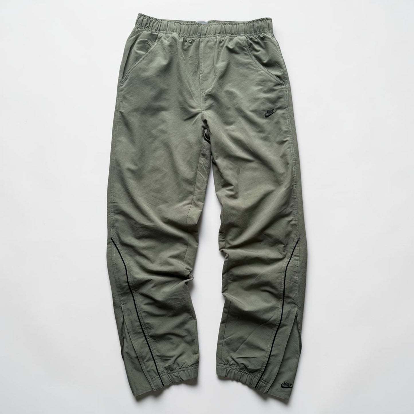 SUPER RARE 2000s Nike Trackpants Green - (S)