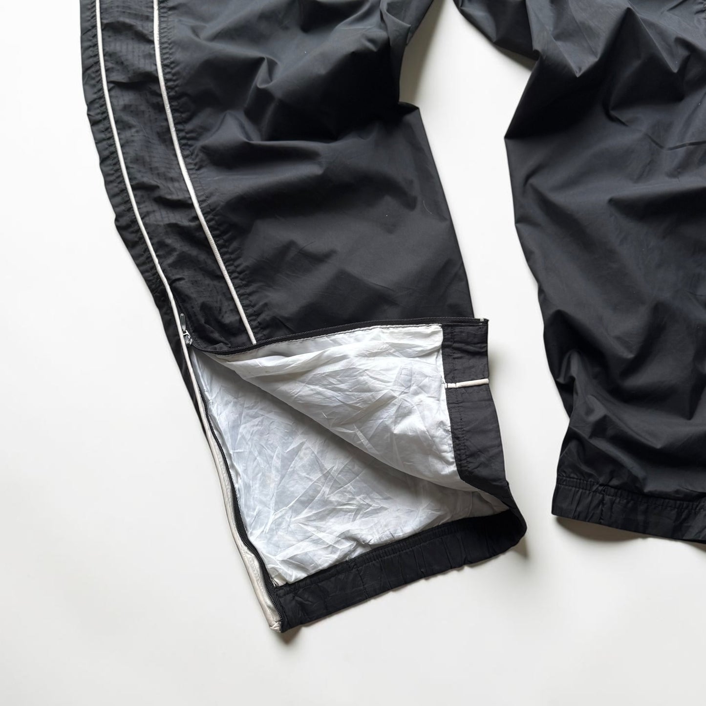 RARE 1990s Nike Trackpants Black - (XL)