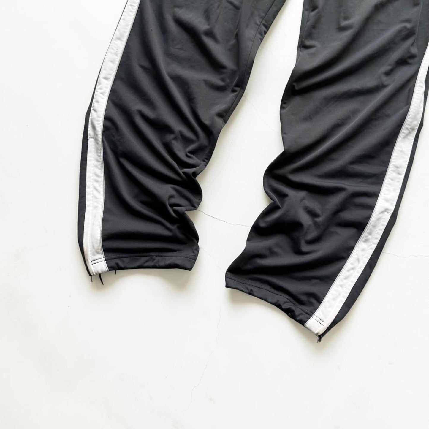 RARE 2000s Nike Trackpants Grey - (L)