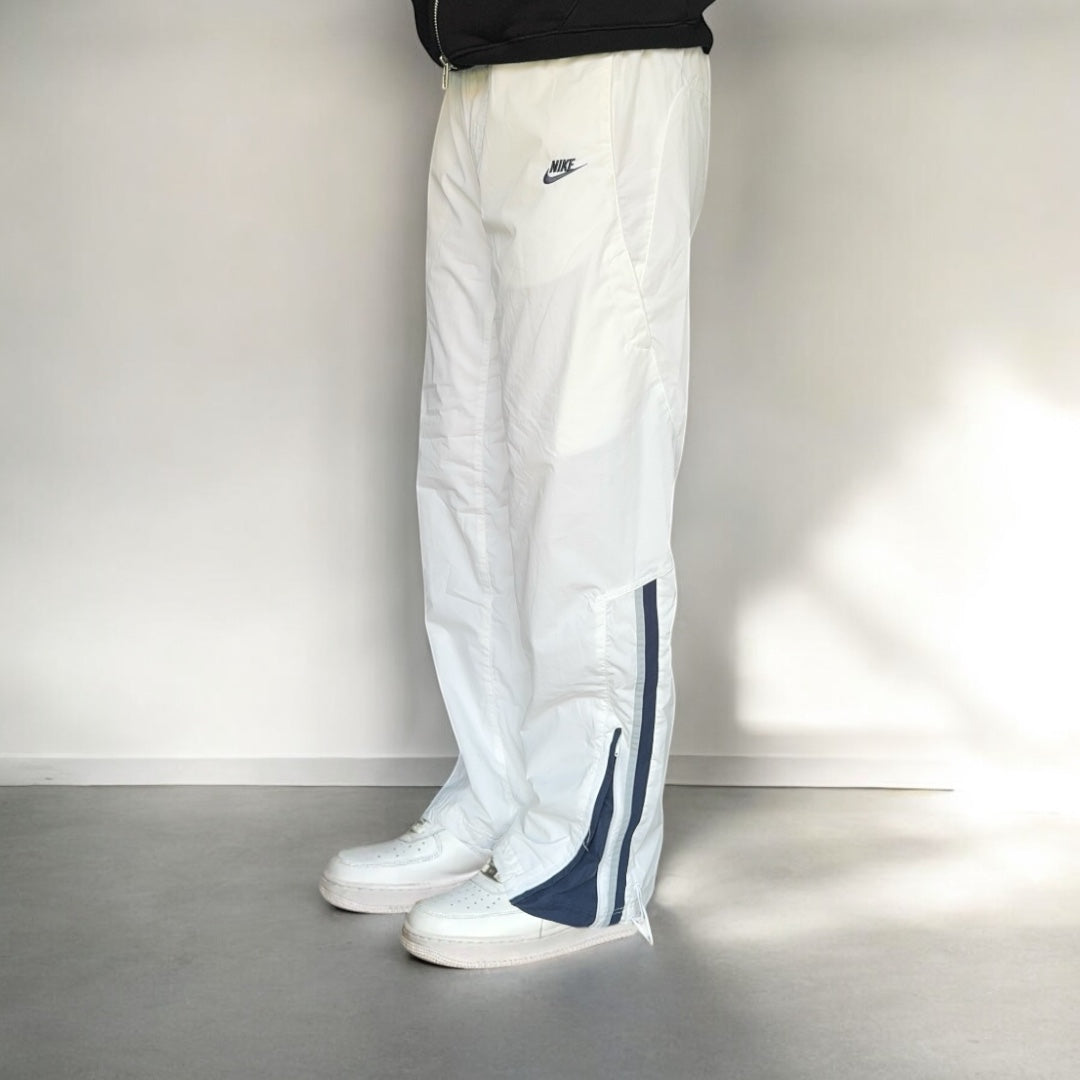 SUPER RARE 2000s Nike Trackpants BNWT White - (L)