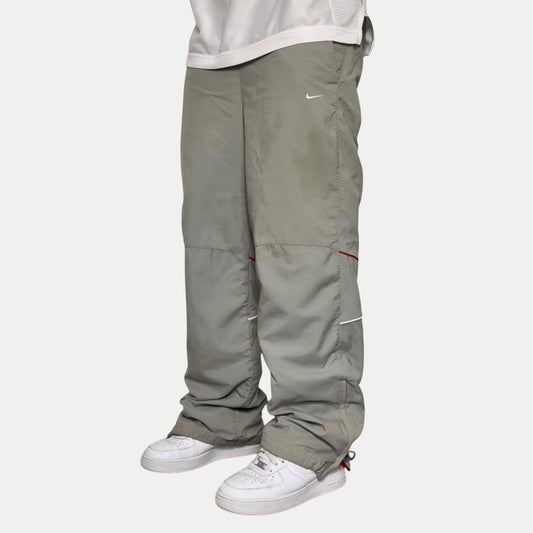 RARE 2000s Nike Trackpants Grey - (L)