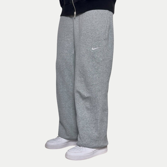RARE 2000s Nike Joggers Grey - (L)