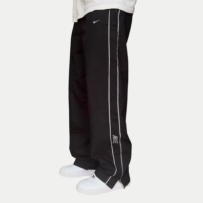 SUPER RARE 2000s Nike Trackpants Black - (L)
