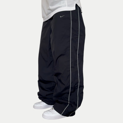 RARE 2000s Nike Trackpants Black - (L)