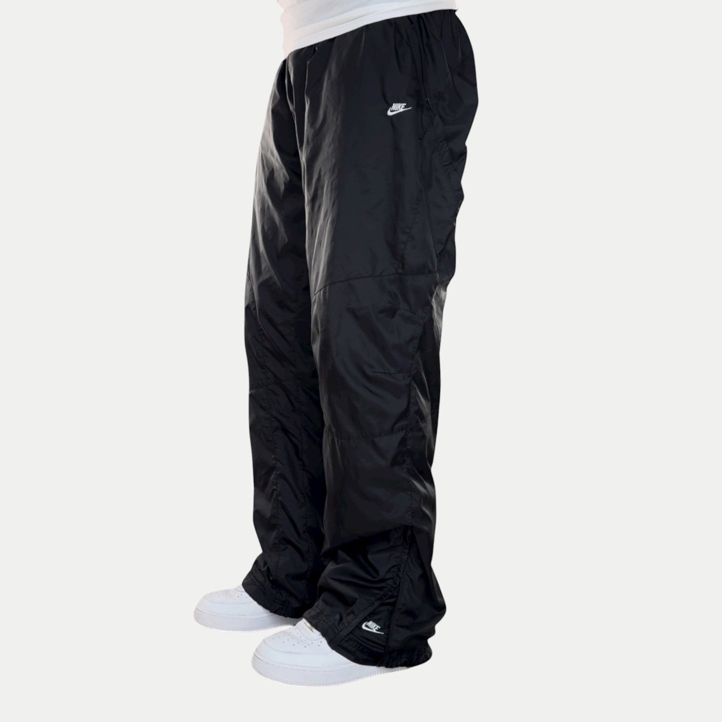 SUPER RARE 2000s Baggy Nike Trackpants Black - (M)