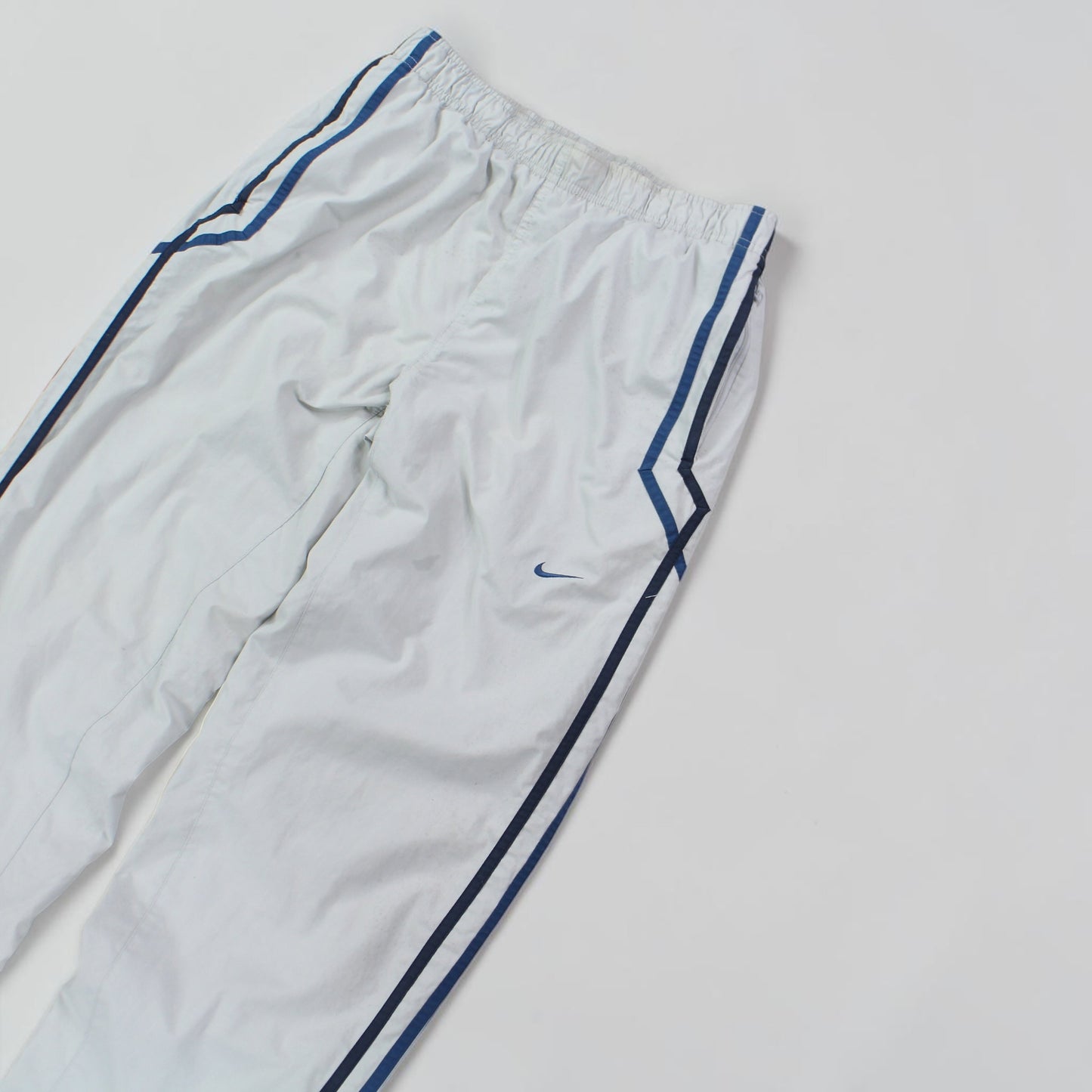 SUPER RARE 2000s Nike Trackpants Grey - (S)