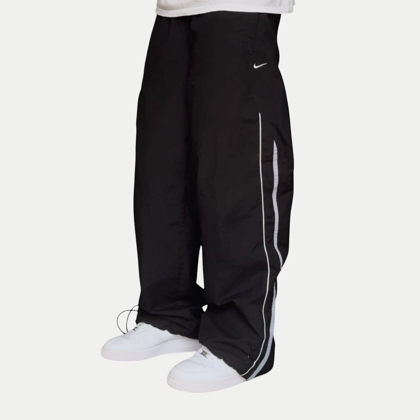 RARE 2000s Nike Trackpants Black - (M/L)