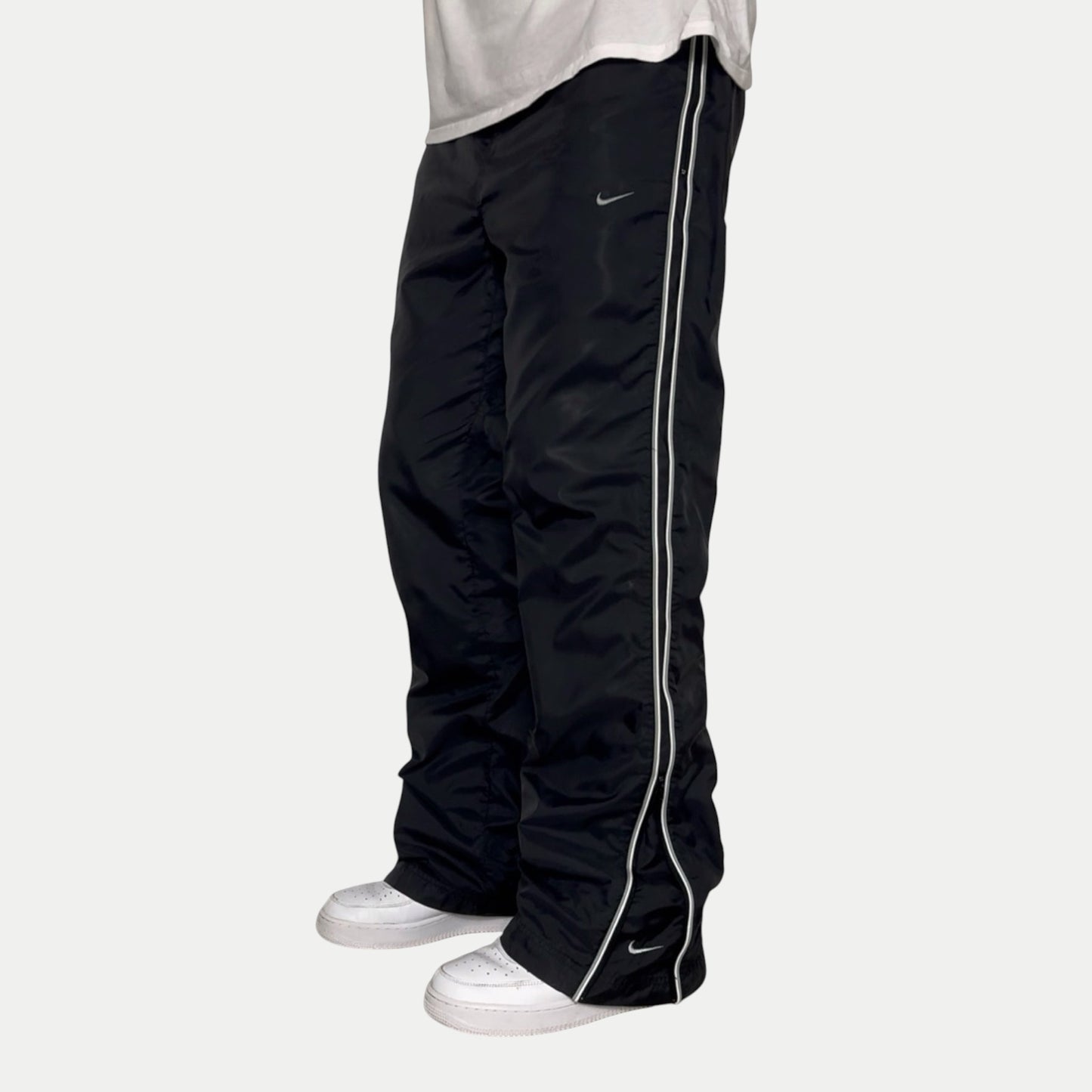 SUPER RARE 2000s Nike Trackpants Black - (L)