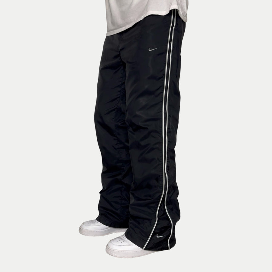 SUPER RARE 2000s Nike Trackpants Black - (M) | PREMIUM