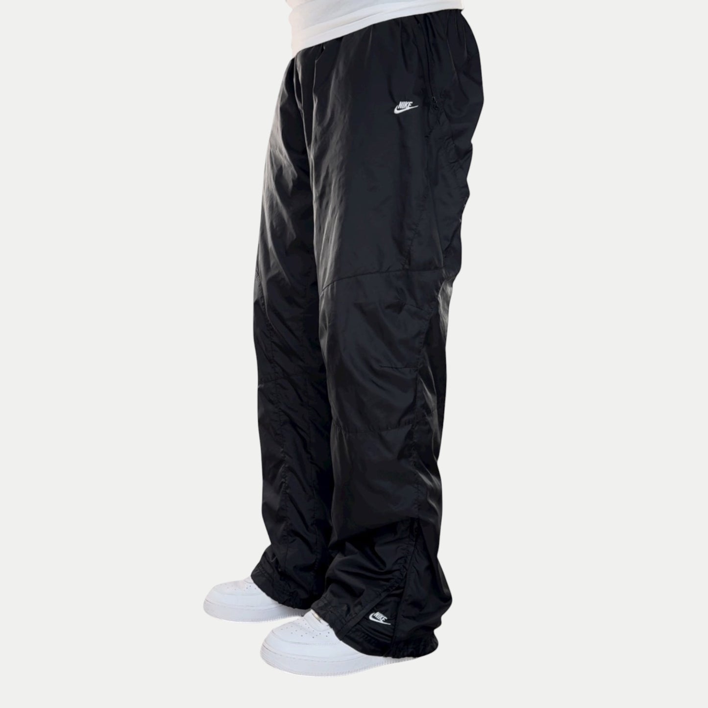 RARE 2000s Baggy Nike Trackpants Black - (XL)