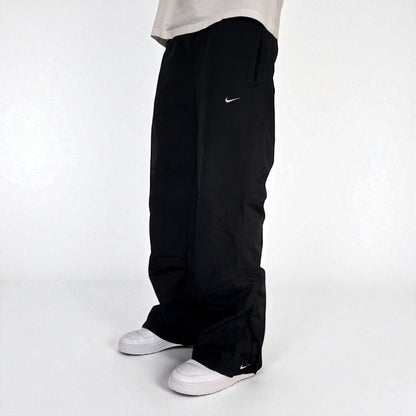 SUPER RARE 2000s Nike Trackpants Black - (M)