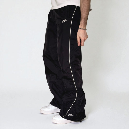 RARE 2000s Baggy Nike Trackpants Black - (L)